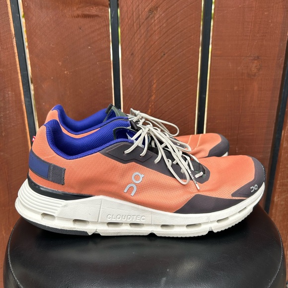 On running cloudnova form sneakers size 10 mens terracotta - Picture 3 of 9